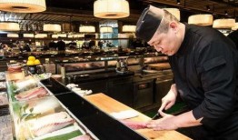 四川餐饮爆料事件视频最新,揭露后厨黑幕，食品安全引关注